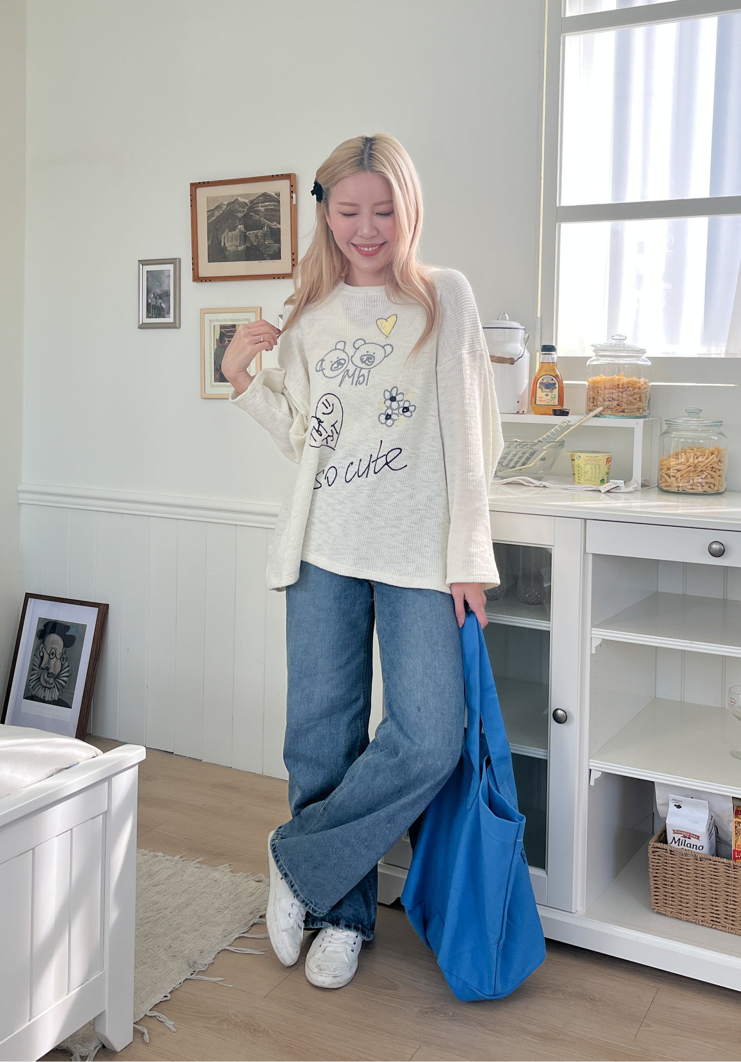 矇是你嗎?!小孩手繪塗鴉風寬鬆薄針織上衣