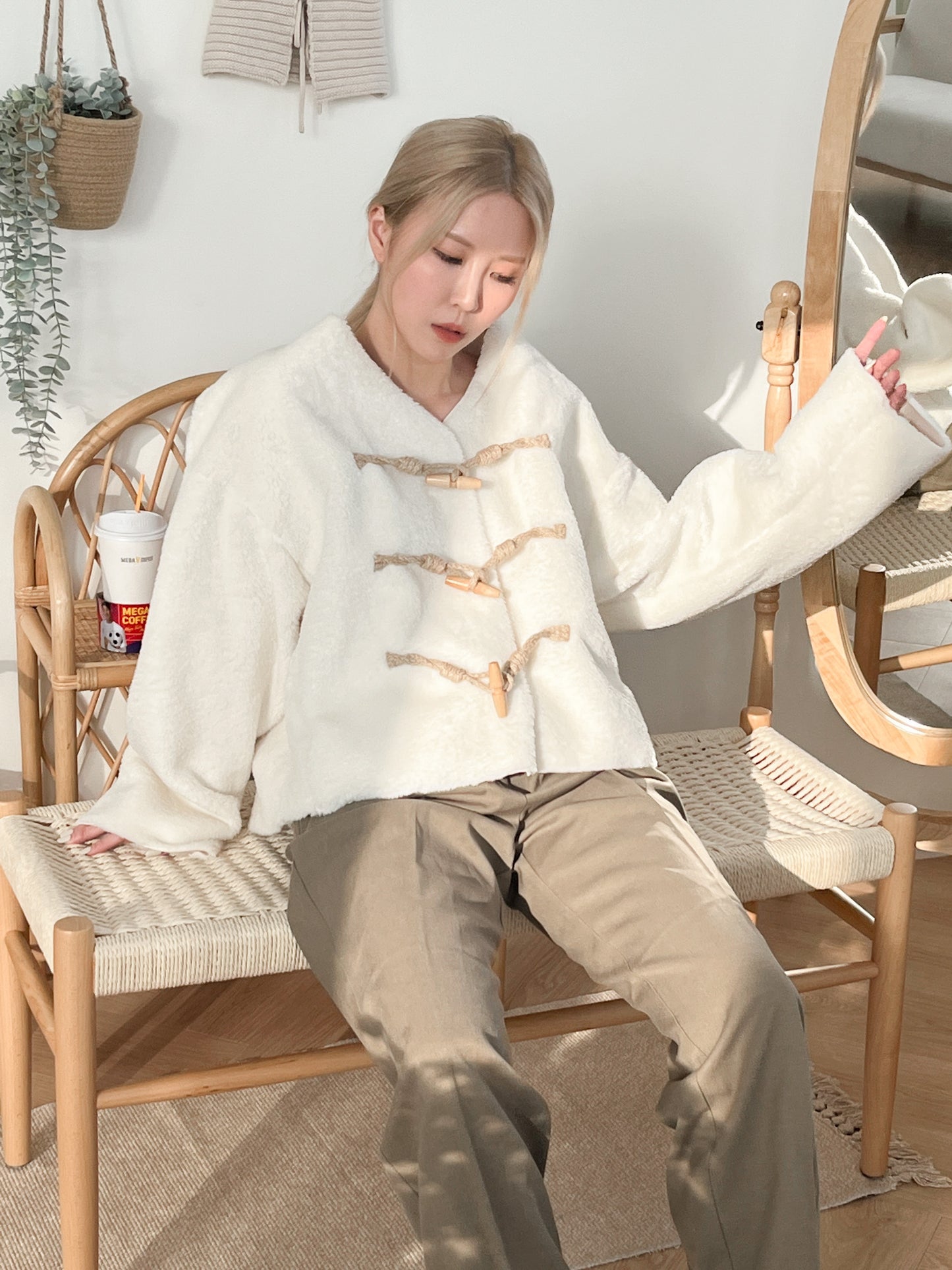 超高質!!Handmade落肩麂皮內裡短絨毛牛角外套